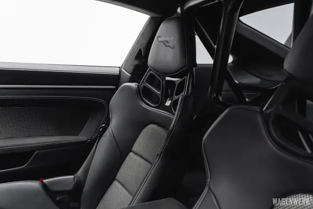 Porsche 992 GT3 RS PTS BLACKOLIV PCCB WEISSACH LIFT CLUBSPORT Ansicht 36