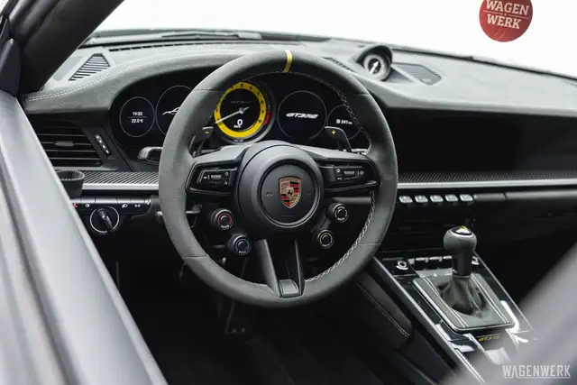 Porsche 992 GT3 RS PTS BLACKOLIV PCCB WEISSACH LIFT CLUBSPORT Ansicht 18