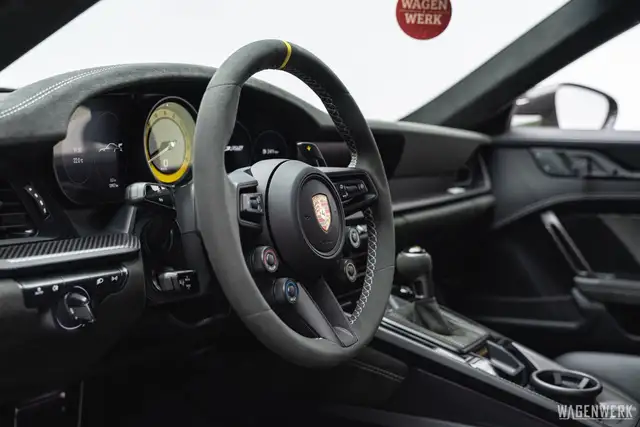 Porsche 992 GT3 RS PTS BLACKOLIV PCCB WEISSACH LIFT CLUBSPORT Ansicht 31