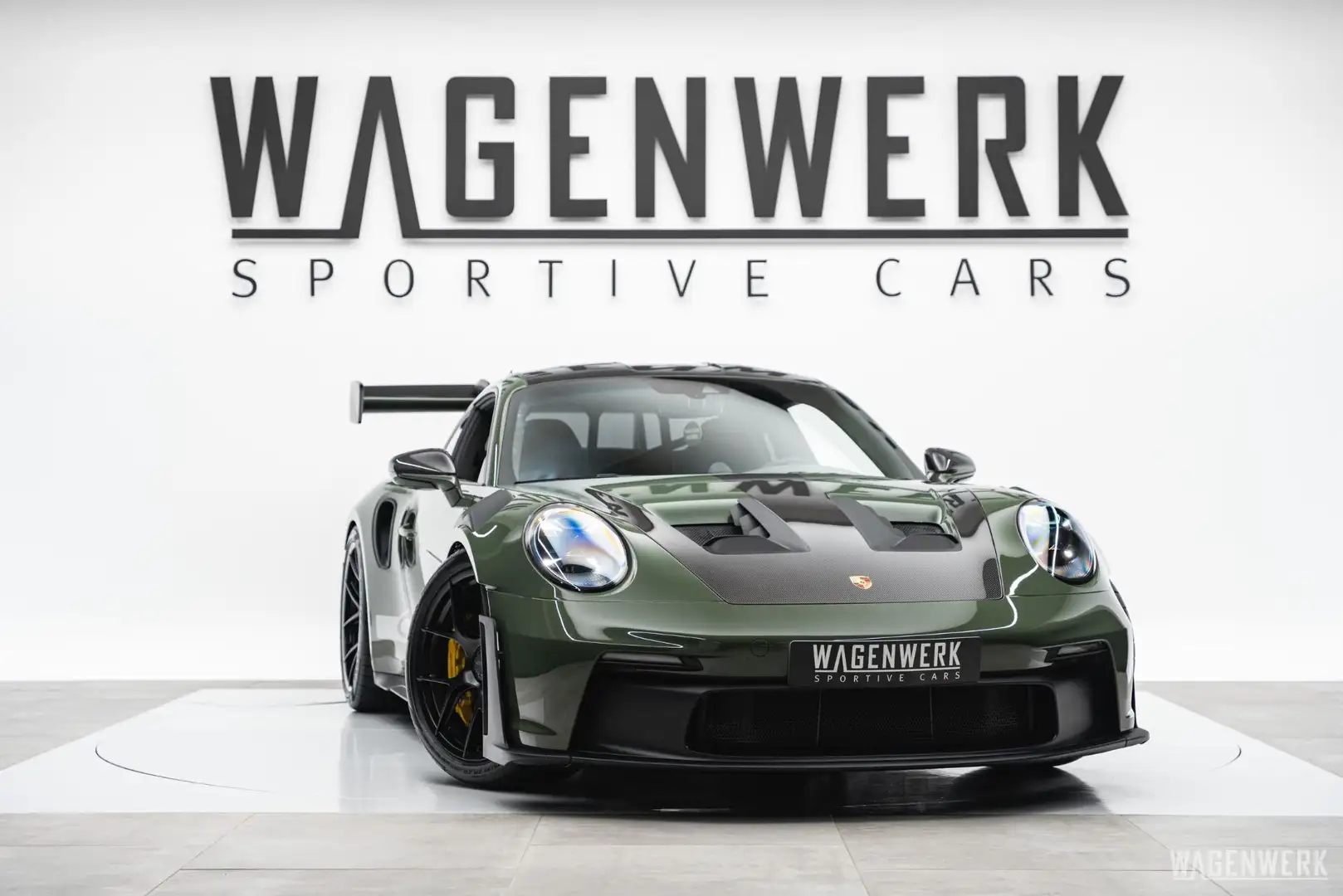 Porsche 992 GT3 RS PTS BLACKOLIV PCCB WEISSACH LIFT CLUBSPORT Grün - 1