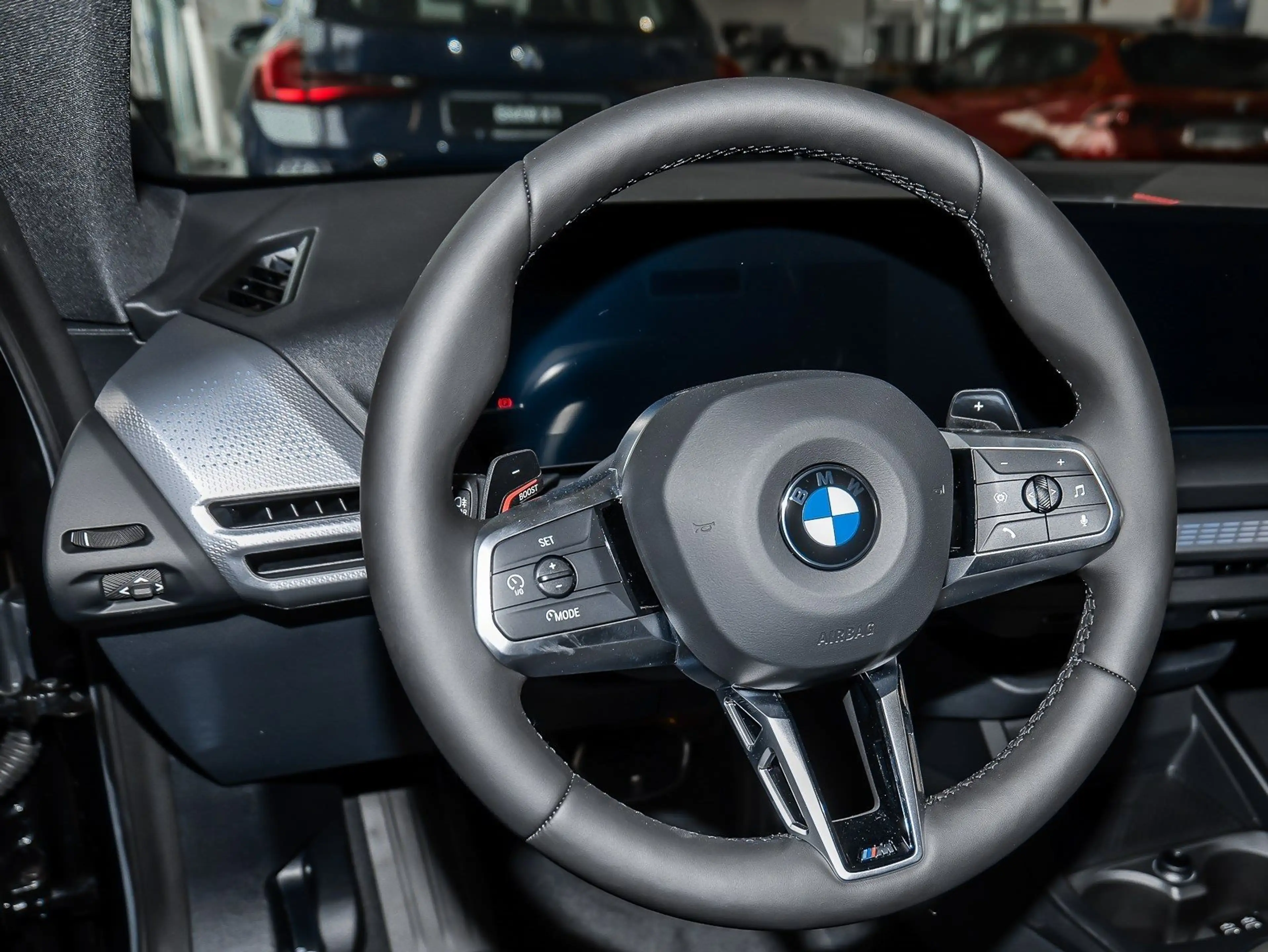 BMW 216 M Sport PANO RFK NAVI LED PDC V+H DAB Klima — photo 14