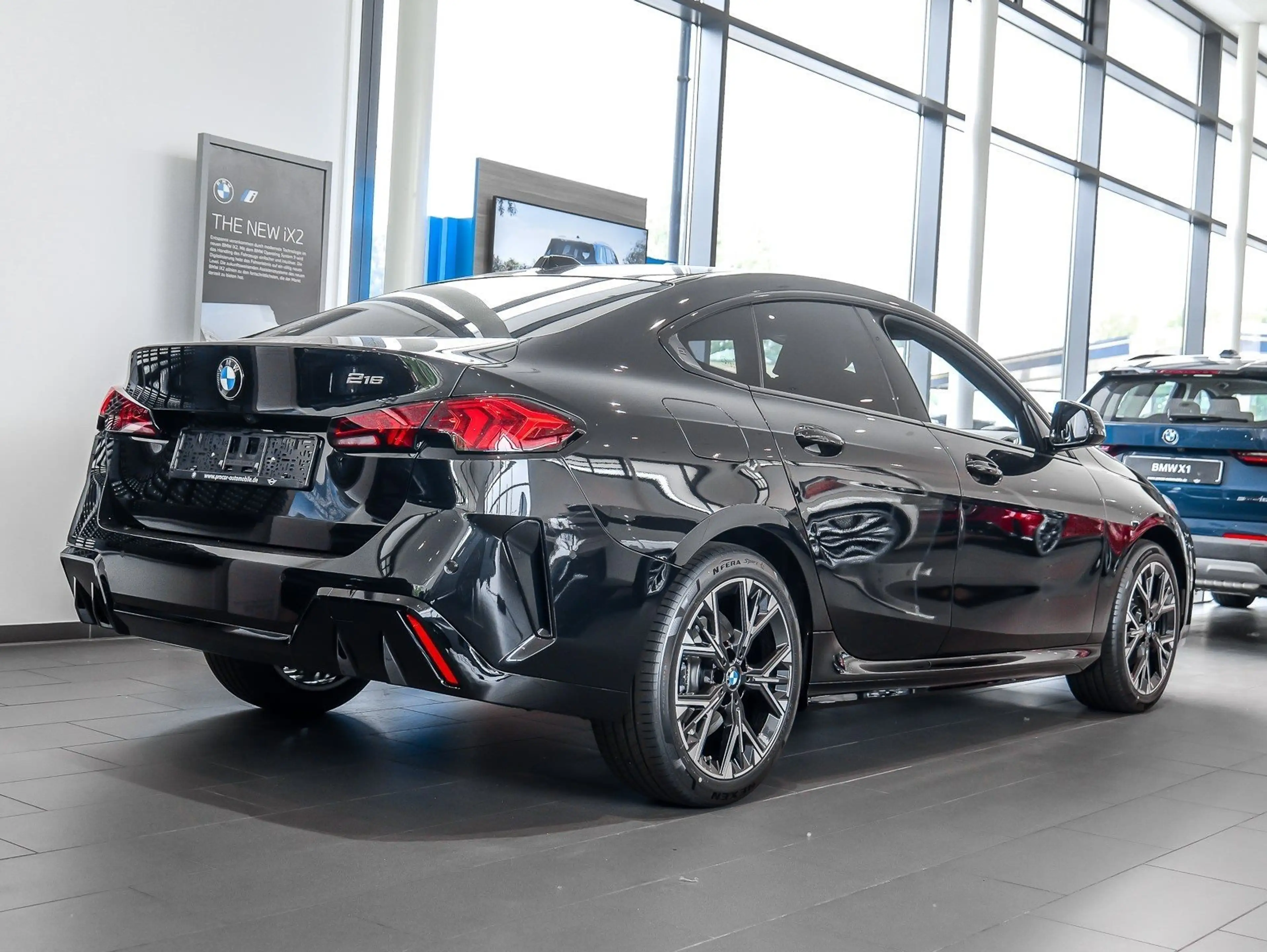 BMW 216 M Sport PANO RFK NAVI LED PDC V+H DAB Klima — photo 2