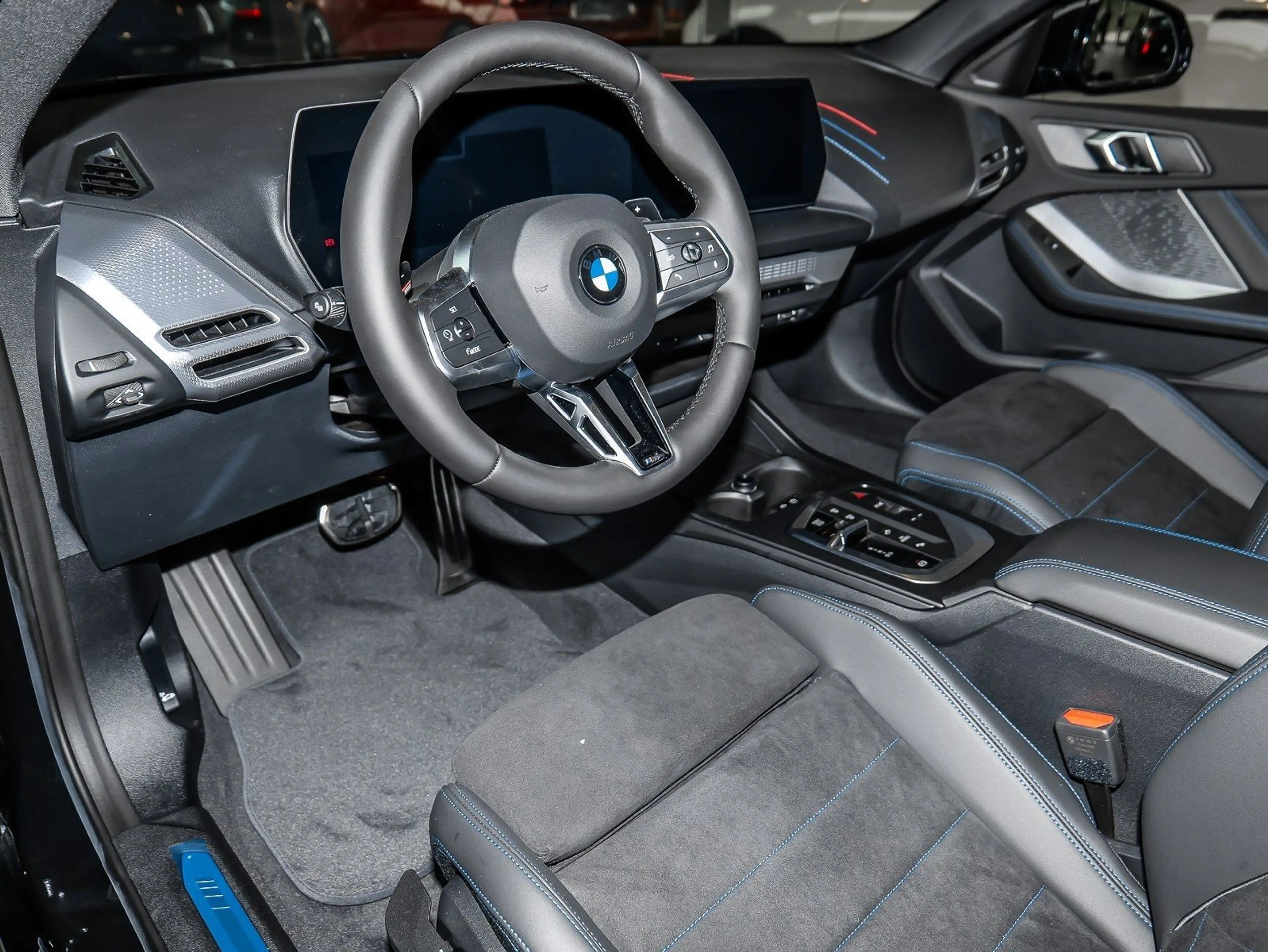 BMW 216 M Sport PANO RFK NAVI LED PDC V+H DAB Klima — photo 5