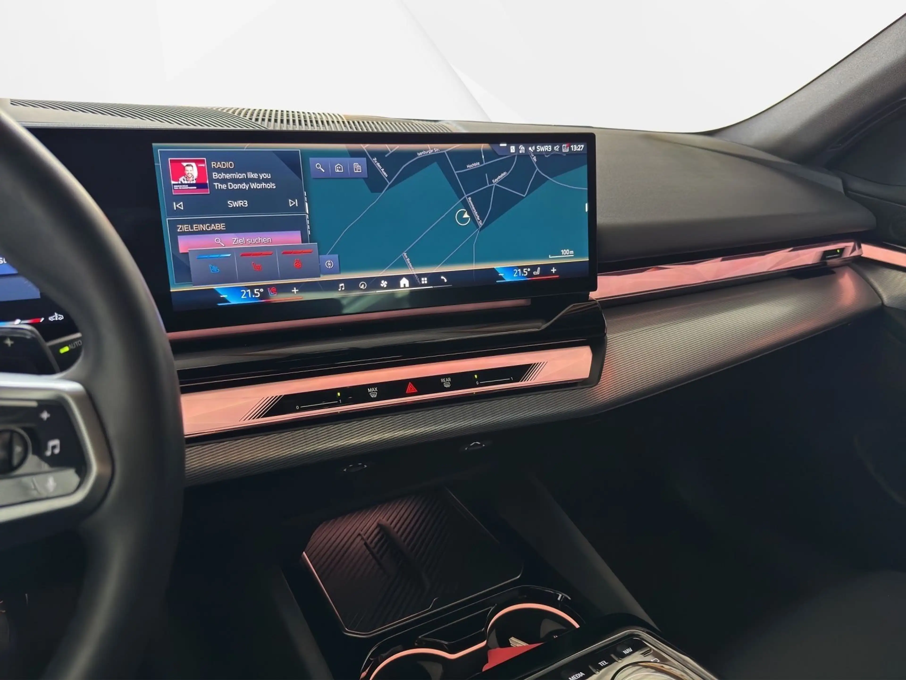 BMW 540 d Touring xDrive M Sport Pro — photo 15