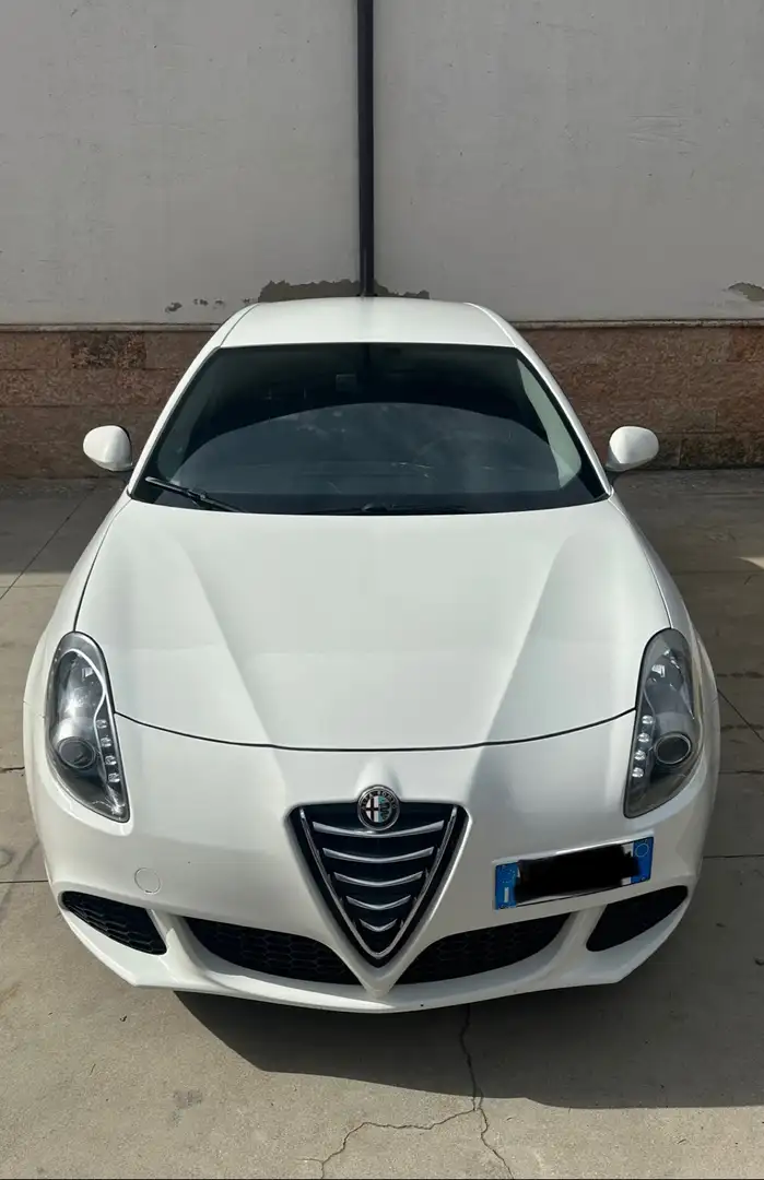 Alfa Romeo Giulietta 1.6 jtdm Progression 120cv bijela - 1