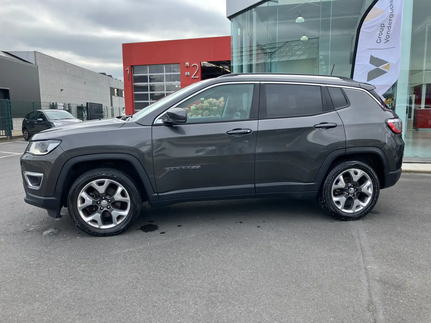 Jeep Compass Compass 1.4 MultiAir Limited Gris - 2
