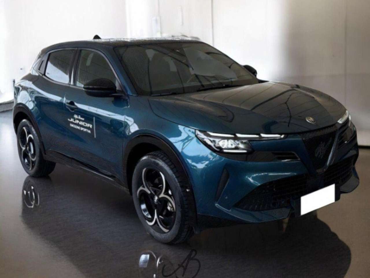 Alfa Romeo Junior Junior 1.2 ibrida 145cv edct6