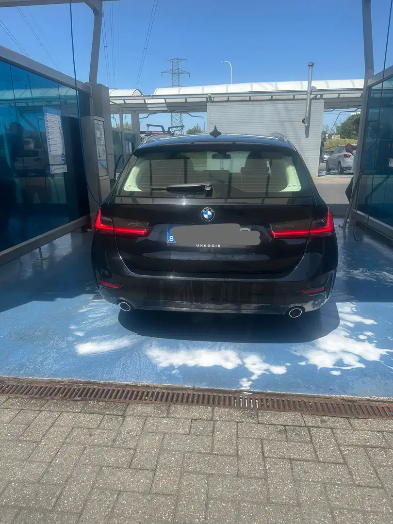 BMW 318 318d Touring Aut. Sport Line - 2