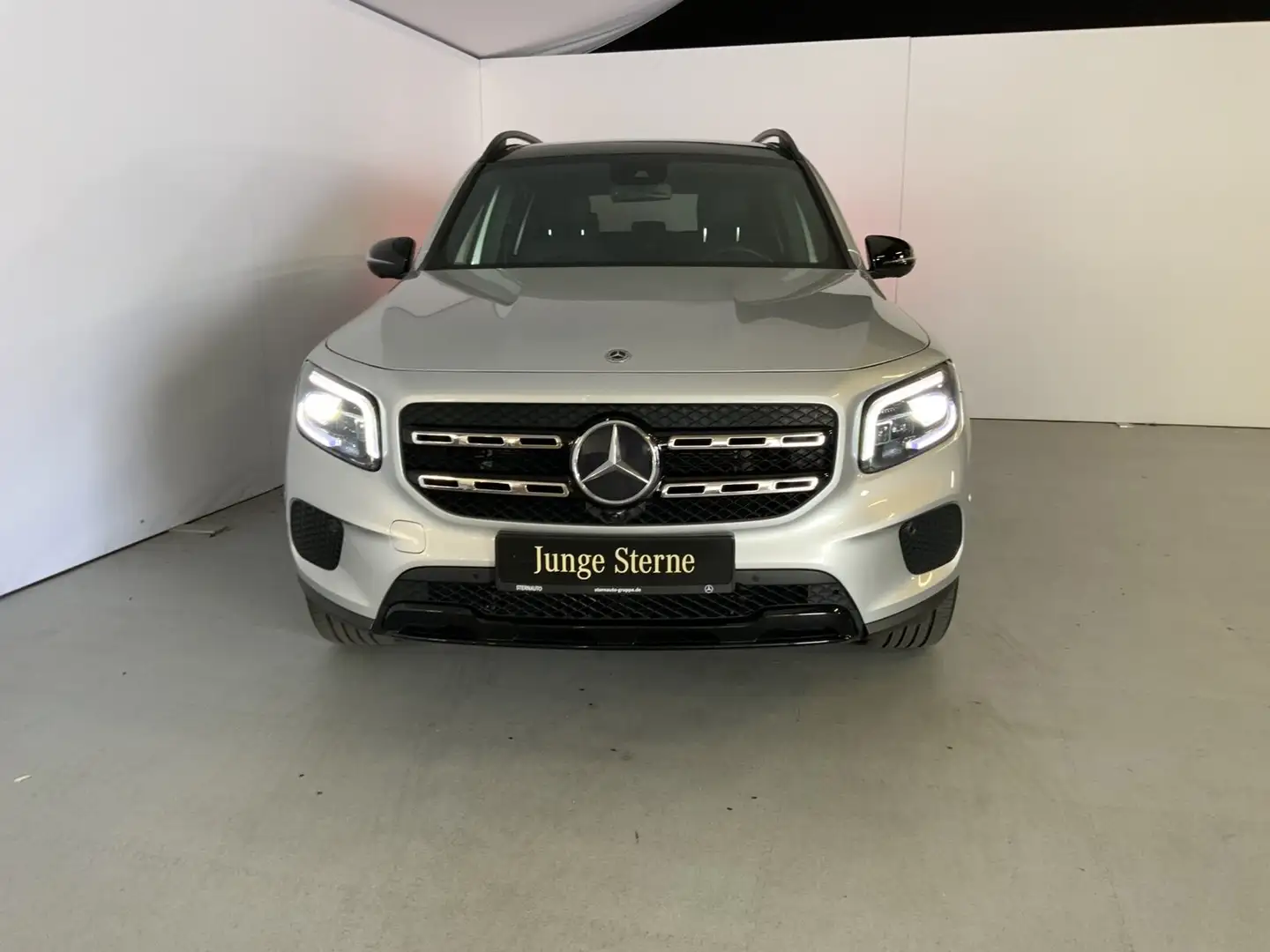 Mercedes-Benz GLB 200 GLB 200 Prog AHK Night Pano MultibeamLED 360Kam Silber - 2