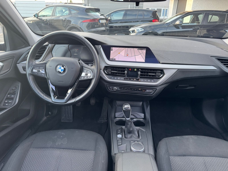 BMW 118 d NAVI PANORAMA-DACH SPURH TEMP SITZH PDC — photo 3