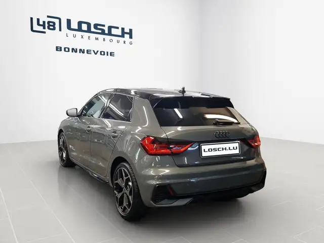 Audi A1 view 6
