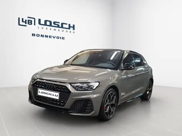 Audi A1 view 2