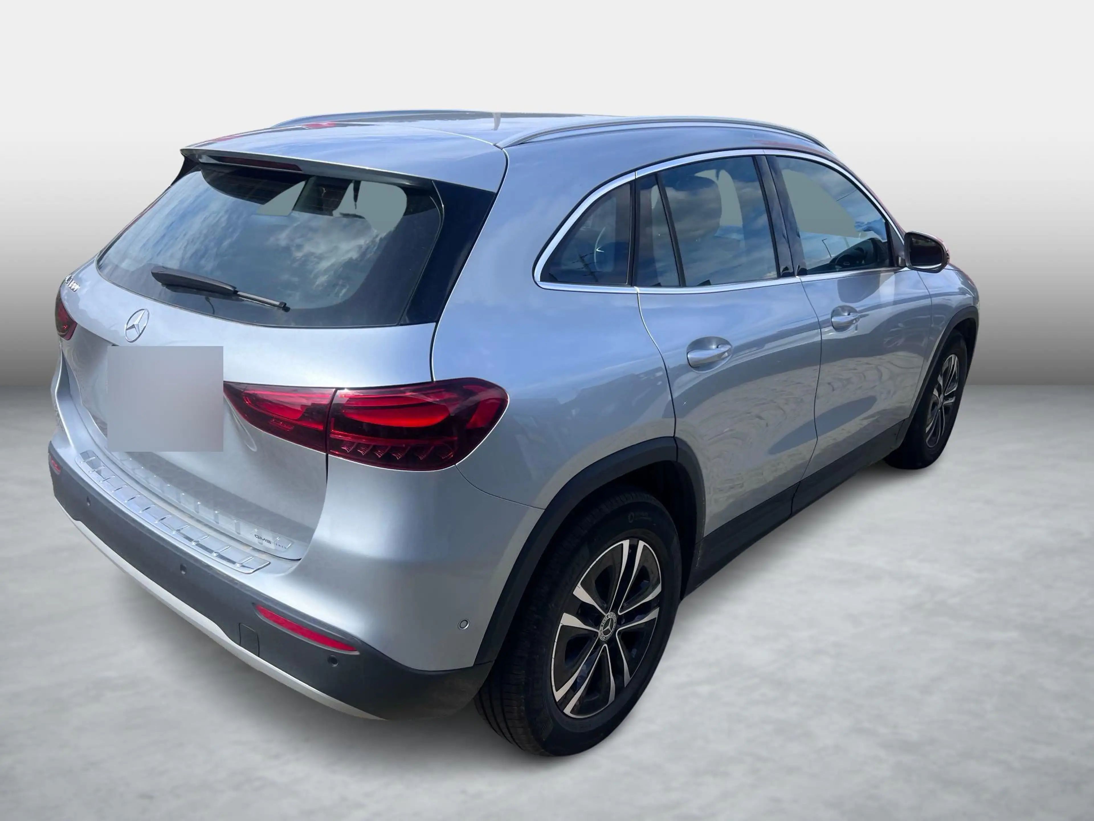 Mercedes-Benz GLA 180 GLA Business Line — photo 5