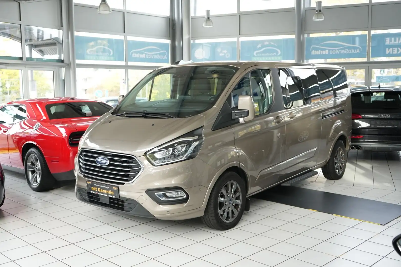 Ford Transit Tourneo Custom Kombi 320 L2 Titatanium *1.Hand Brun - 1