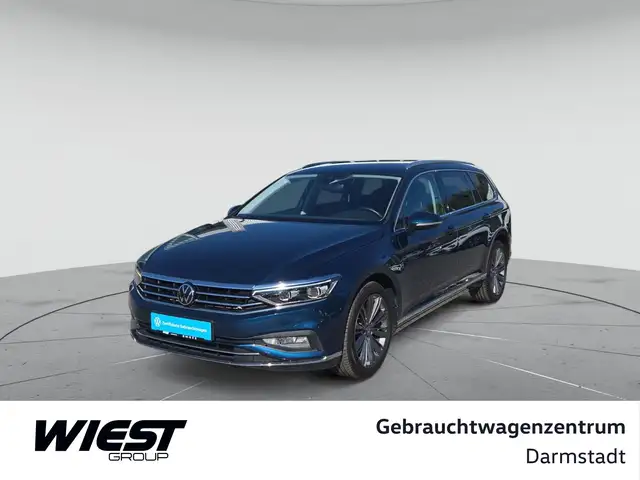 Volkswagen Passat main image