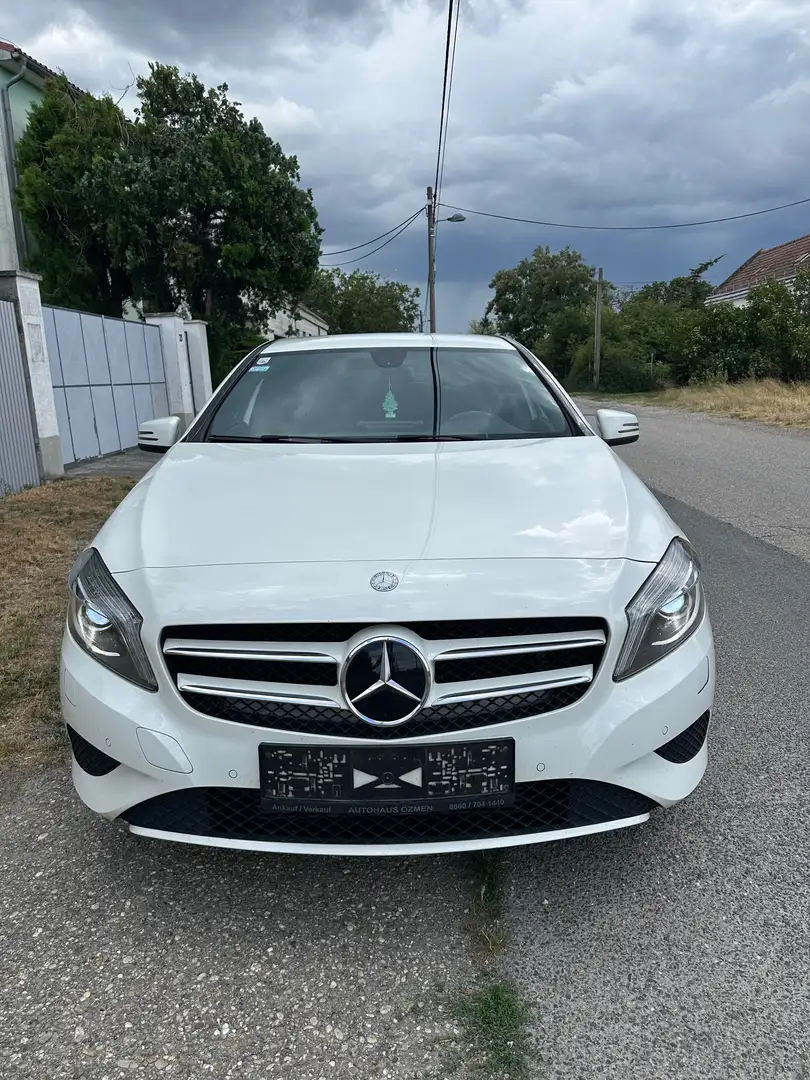 Mercedes-Benz A 180 CDI AMG 9000€ Weiß - 2