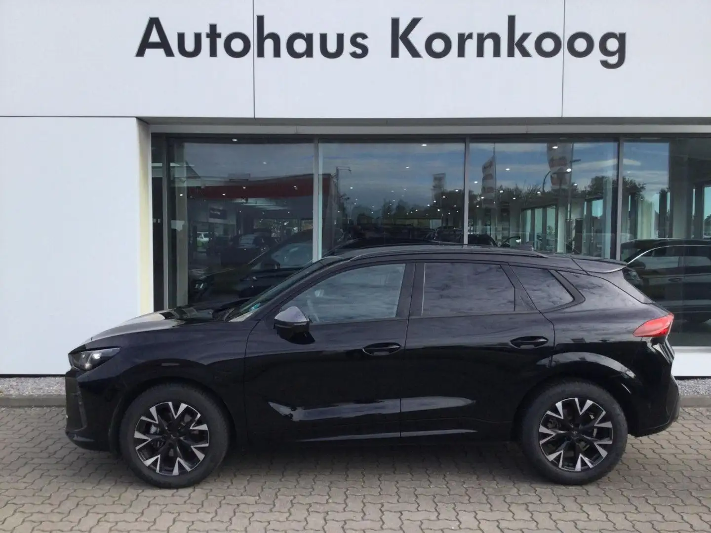 CUPRA Terramar 1.5 eTSI DSG Navi HUD Bluetooth LED Klima Noir - 1