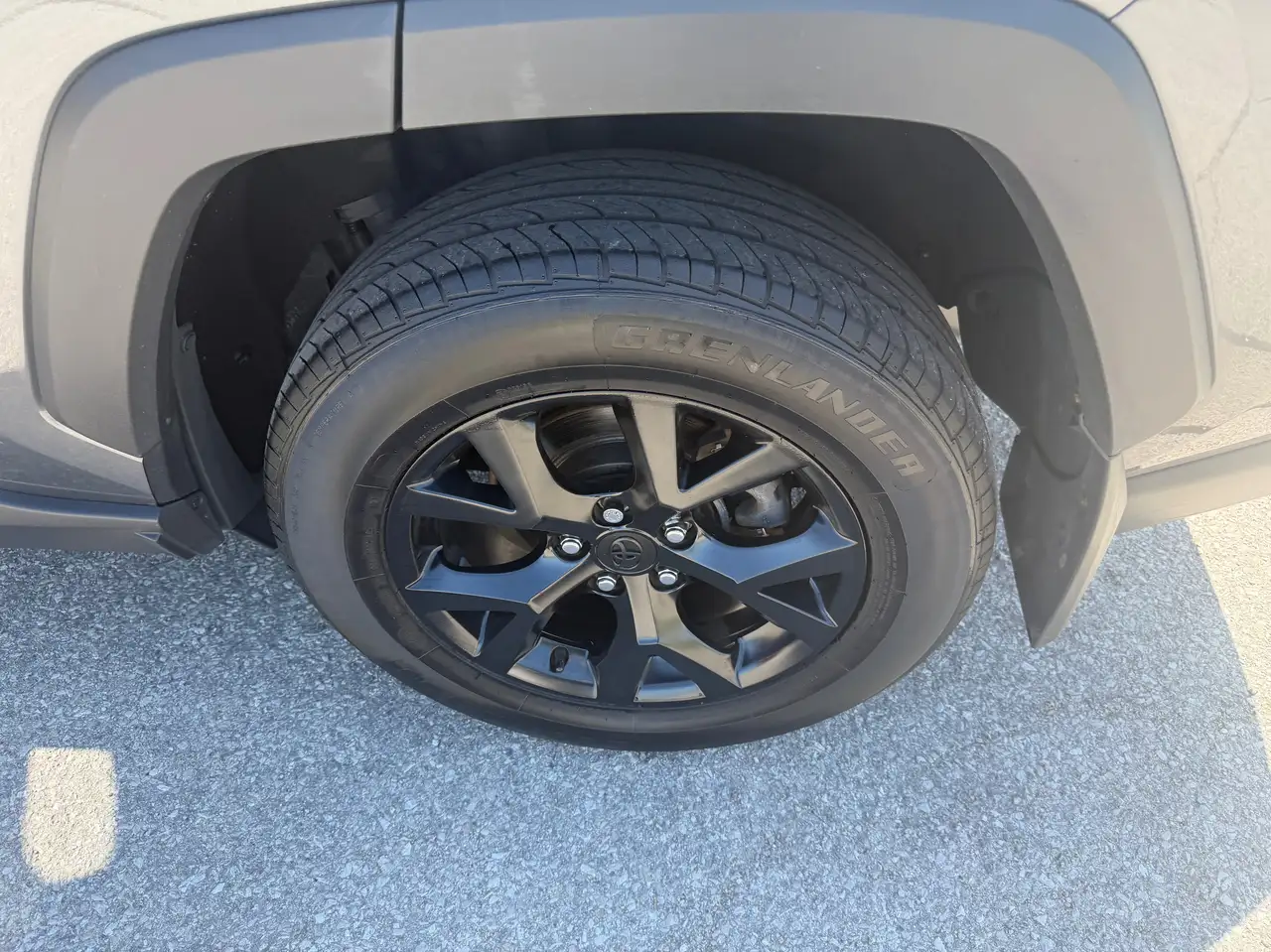 Toyota RAV 4 снимка Toyota RAV 4