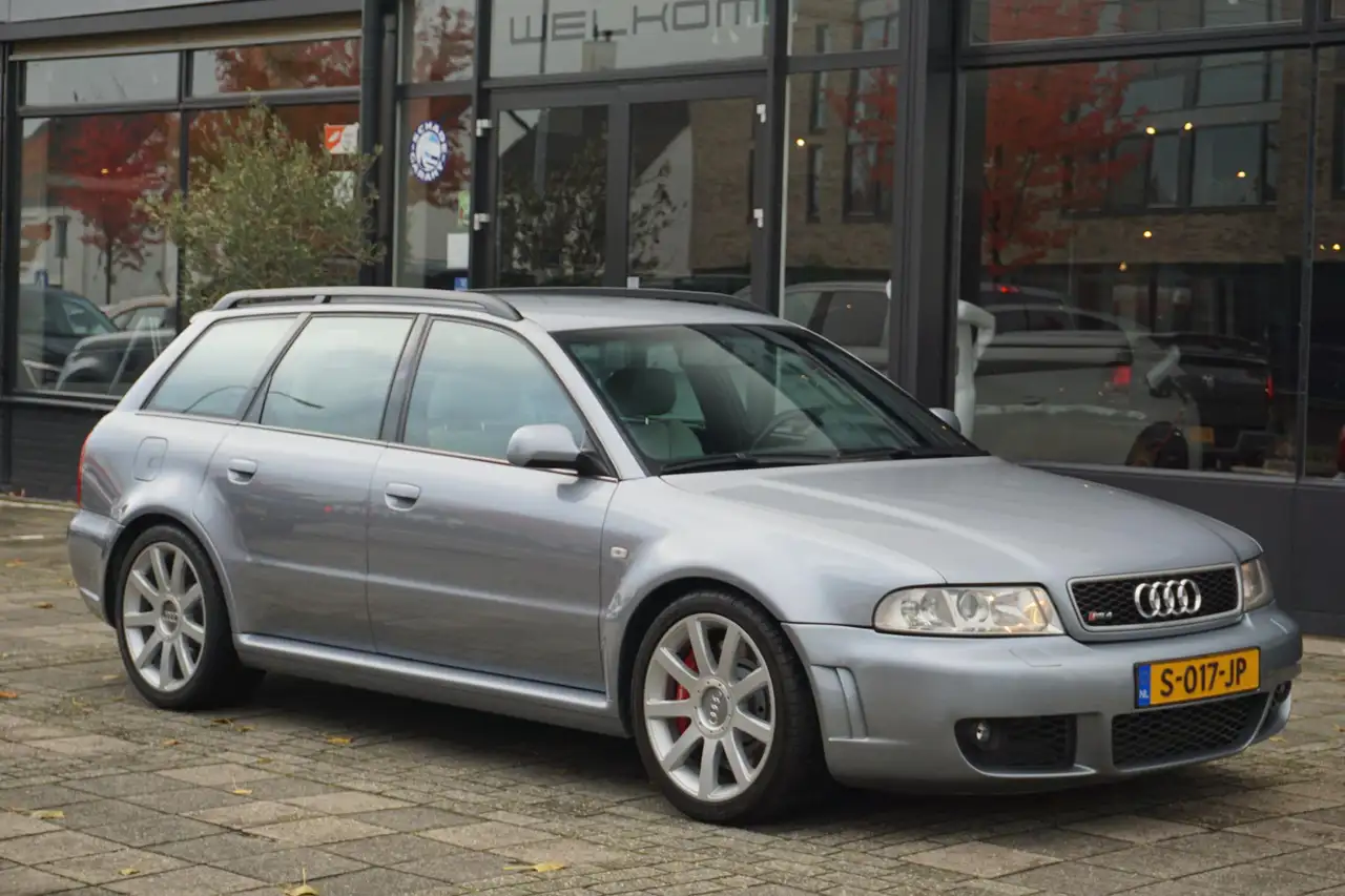 Audi RS4 Avant 2.7 V6 quattro, foto 3