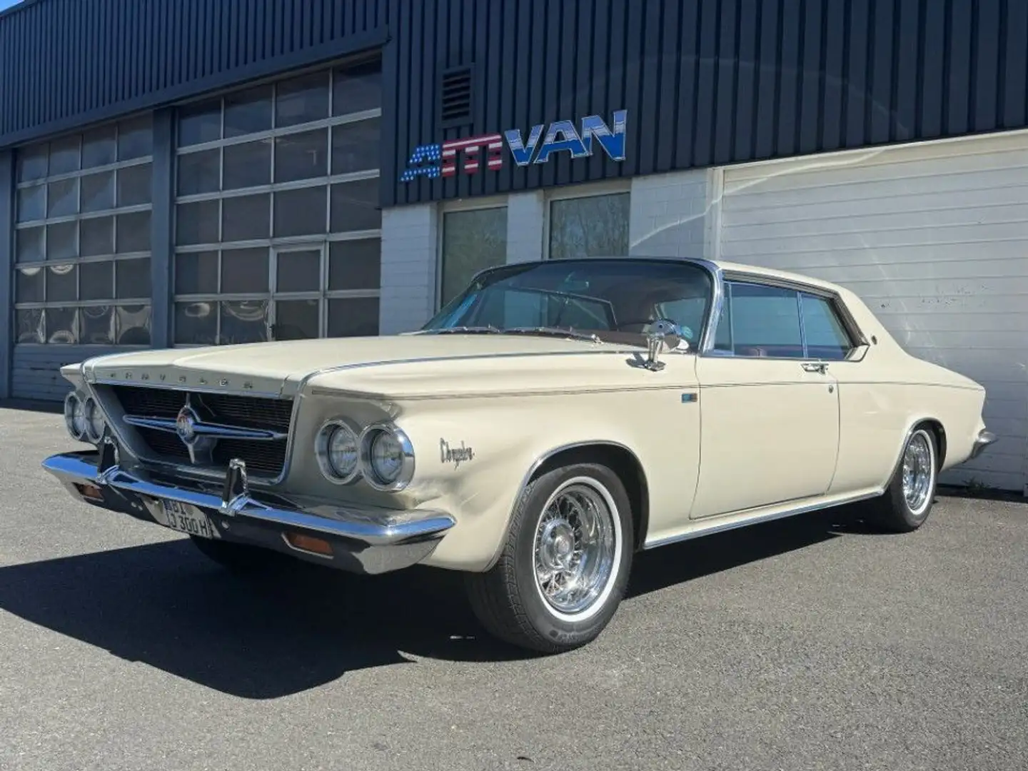 Chrysler Sonstige 300 J Coupe 6.8 Lettermotor Classic-Data Weiß - 1