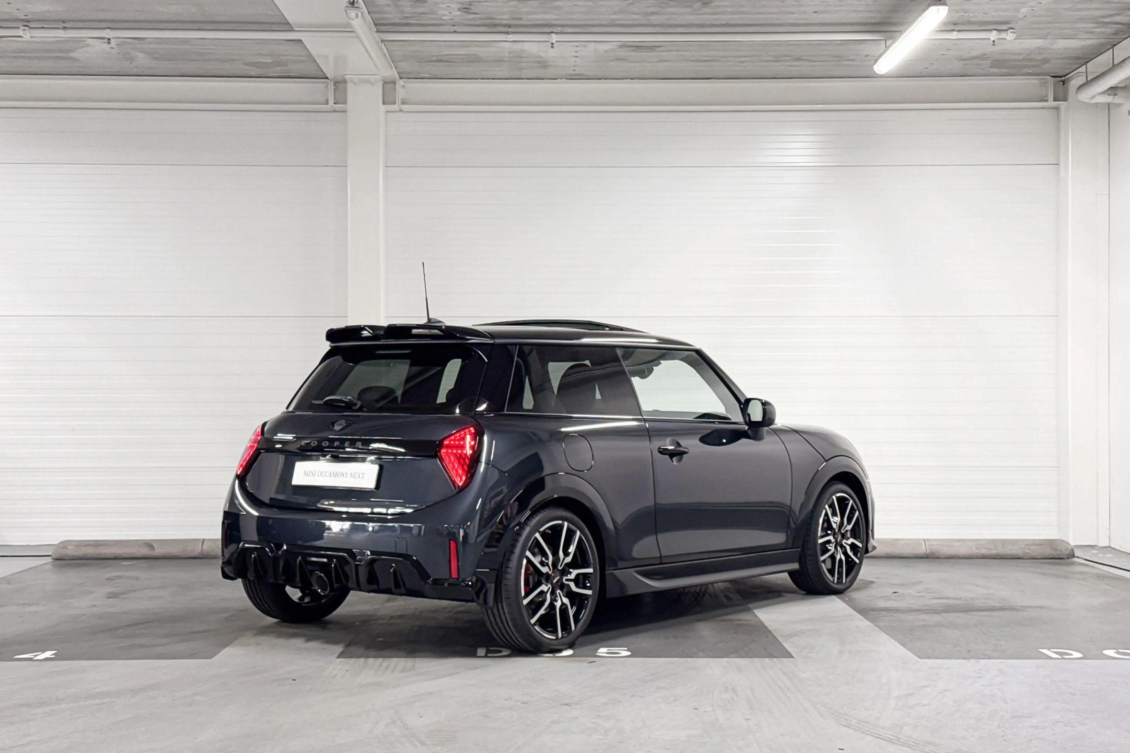 MINI John Cooper Works 3-Deurs JCW | Pakket L | Panoramadak | Harman/Kard — photo 6