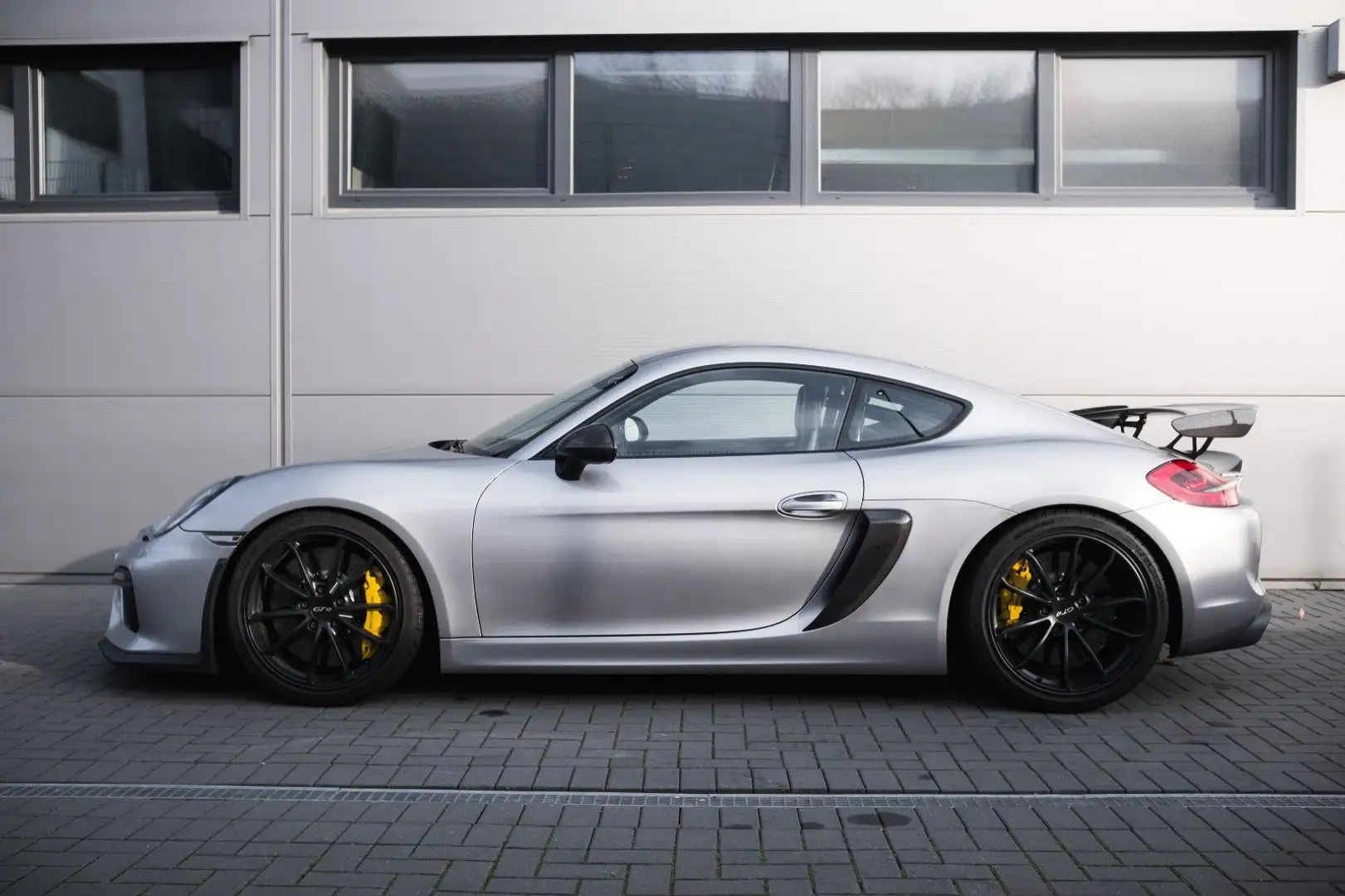 Porsche Cayman 981 GT4- prom. Vorbesitz - MR Kit - 460PS Silber - 1