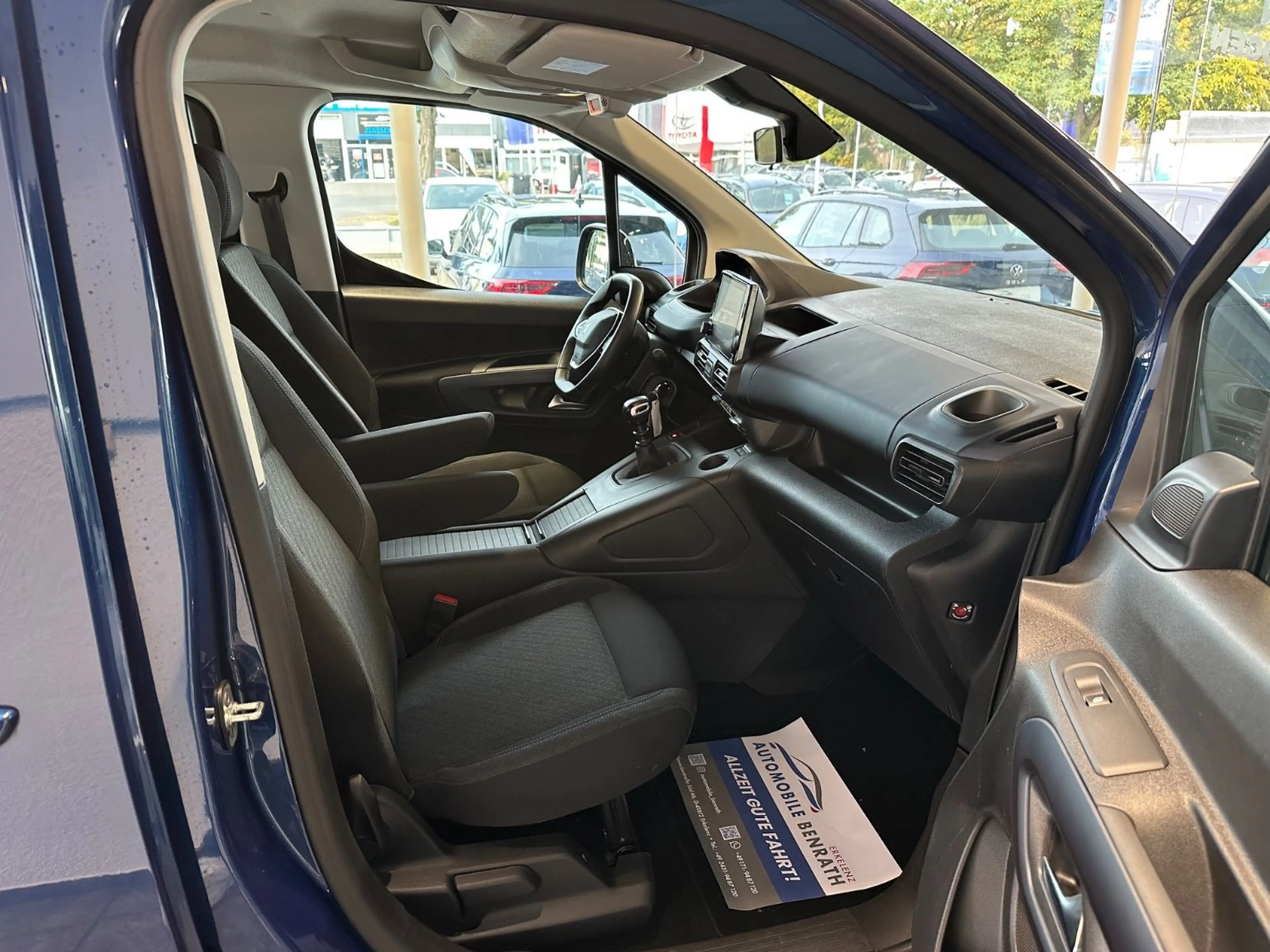 Peugeot Rifter Allure L2 Kombi 1.5 BlueHDi AHK*RFK+NAVI — photo 12