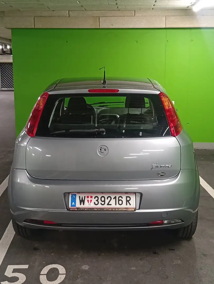 Fiat Punto Punto 1,2 Active Active Grau - 2