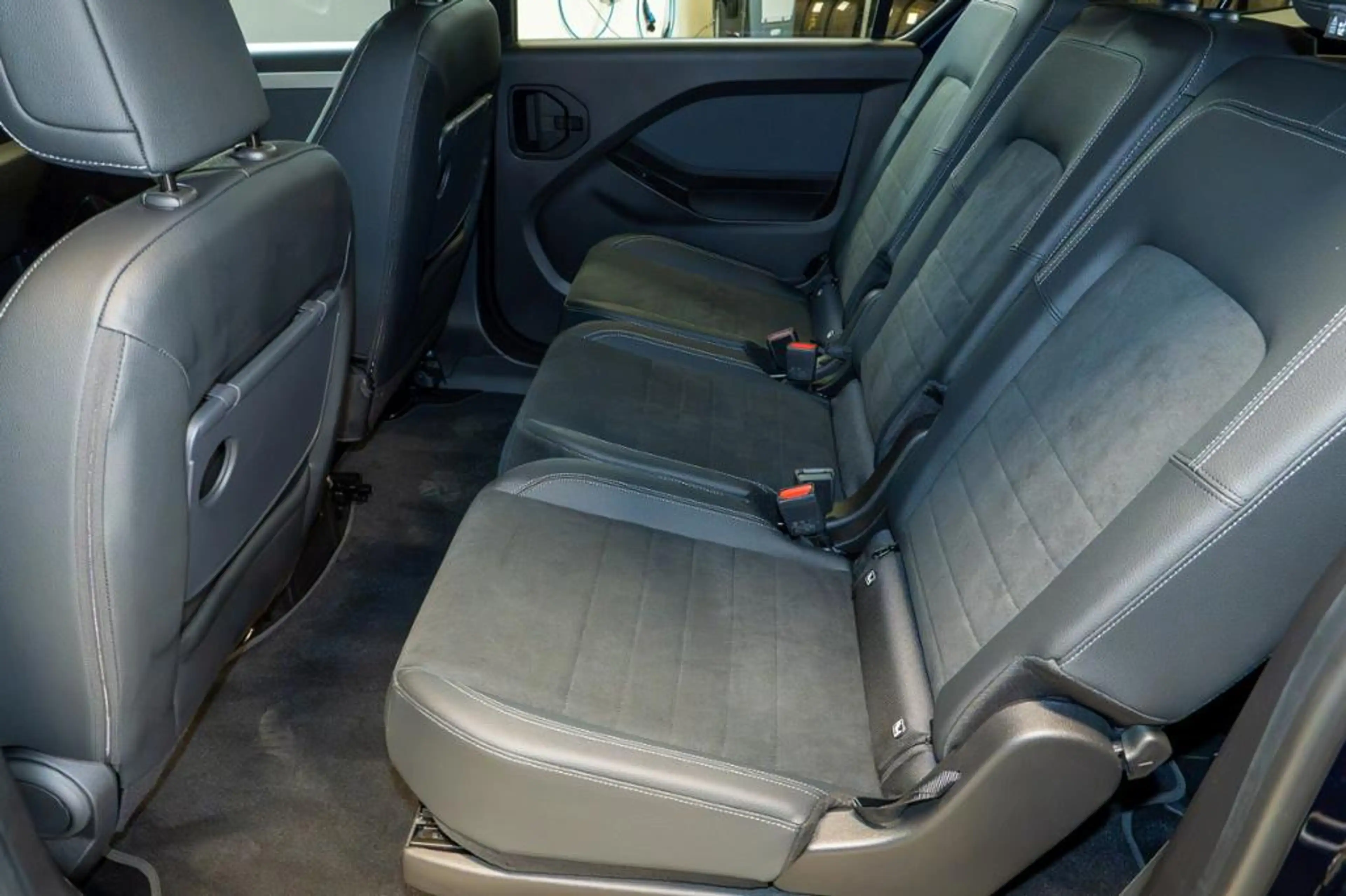 Mercedes-Benz T-Class T 180  *Edition Lang Navi AHK 7 Sitzer Kamera — photo 13