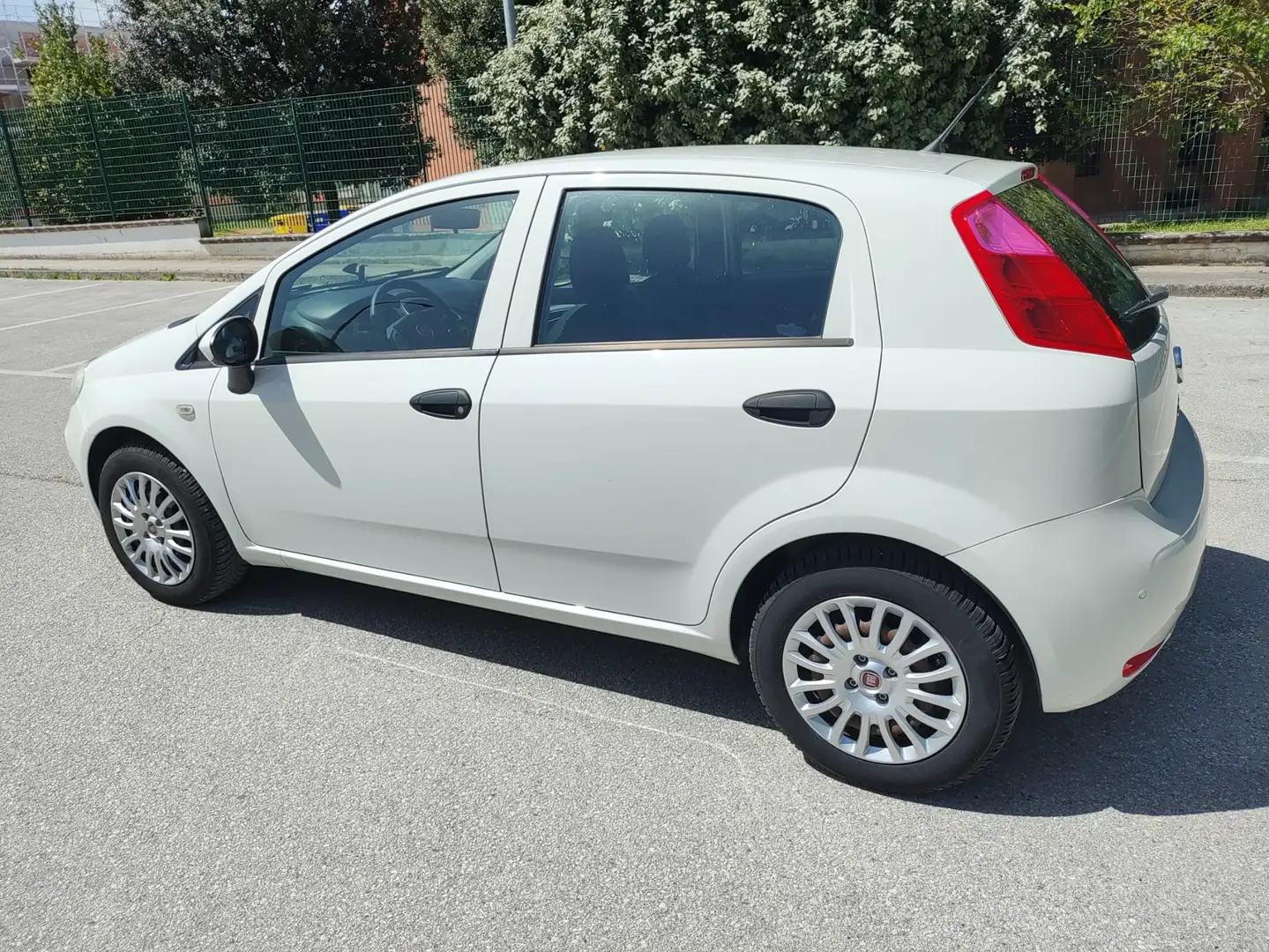 Fiat Punto 5p 1.2 Lounge E6 - 2