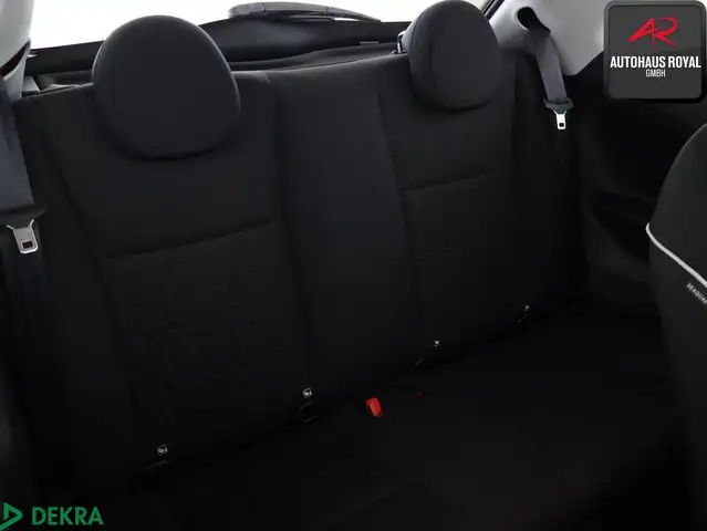 Fiat 500e view 11
