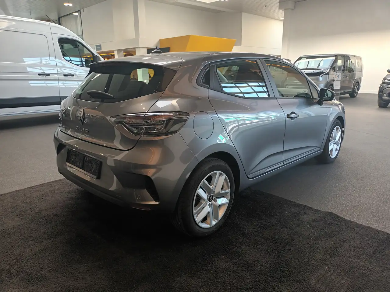 Renault Clio Evolution TCe 90 6
