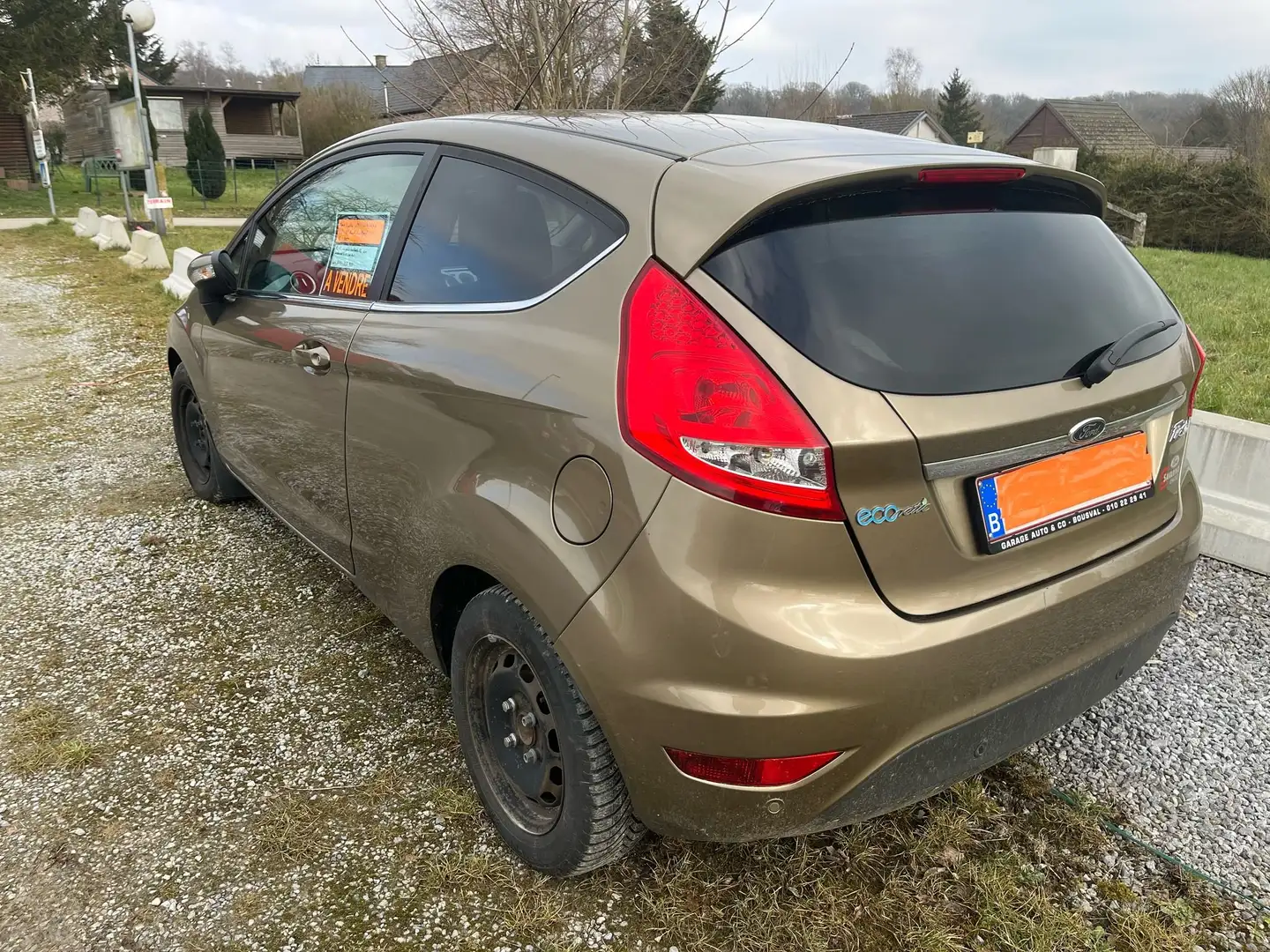 Ford Fiesta Fiesta 1.6TDCi Euro5 * Bluetooth * Climatisation * Beige - 2