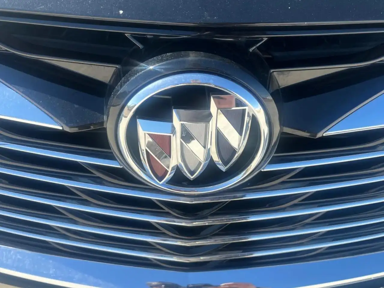 Buick Enclave снимка Buick Enclave