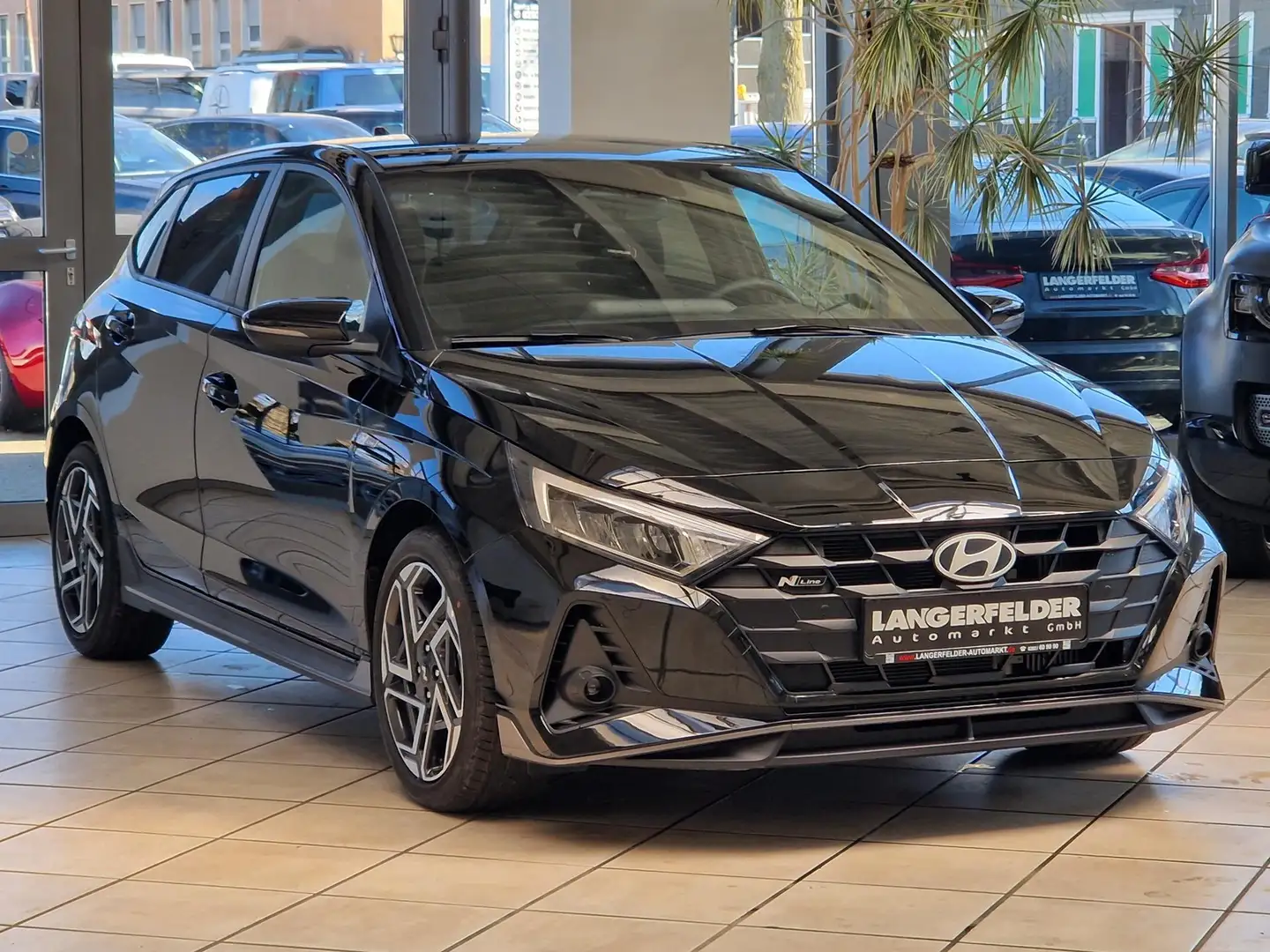 Hyundai i20 i20 N-Line Automatik *Navi*Kamera*BI LED*LHZ*SHZ Schwarz - 1