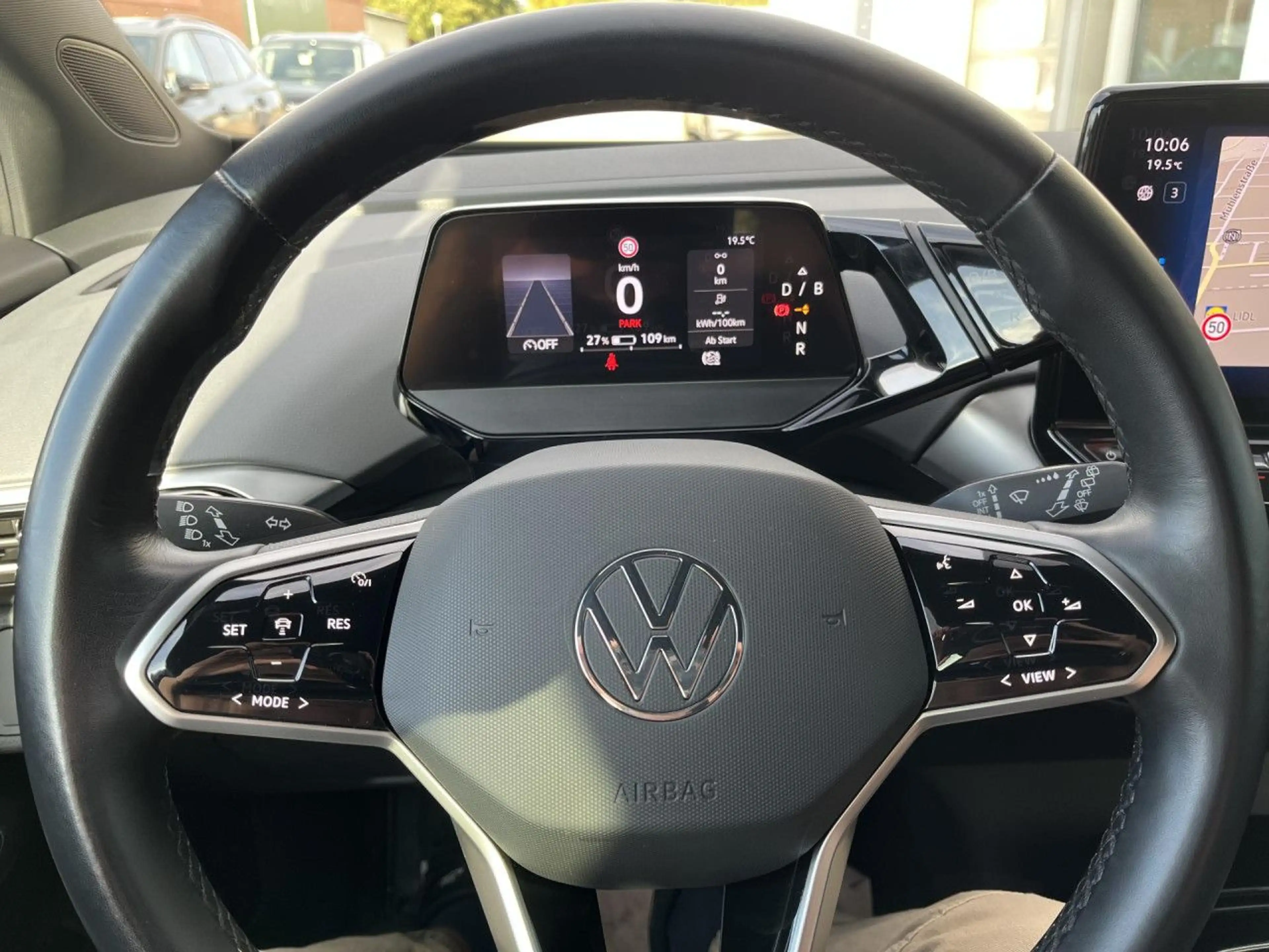 Volkswagen ID.4 Pro Performance 77kWh LED NAVI APP ACC KAM — photo 11