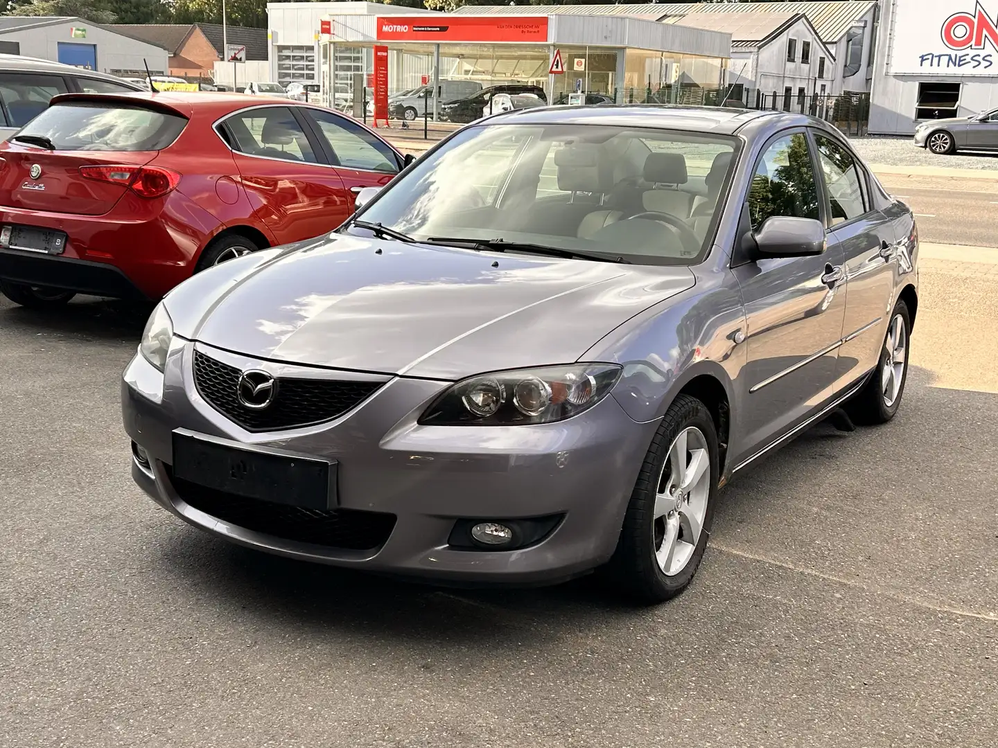 Mazda 3 Mazda3 1.6 VVT Active+ Grijs - 1