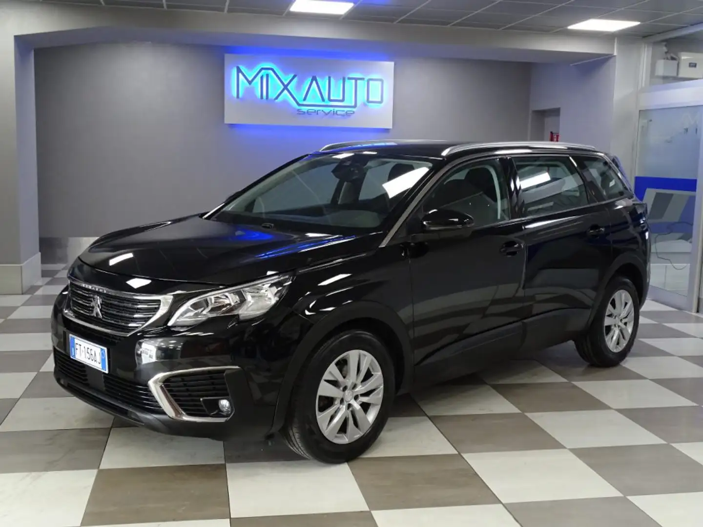 Peugeot 5008 1.5 BlueHDI 130cv Business EU6 Nero - 1