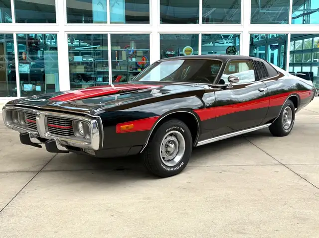 Dodge Charger SE