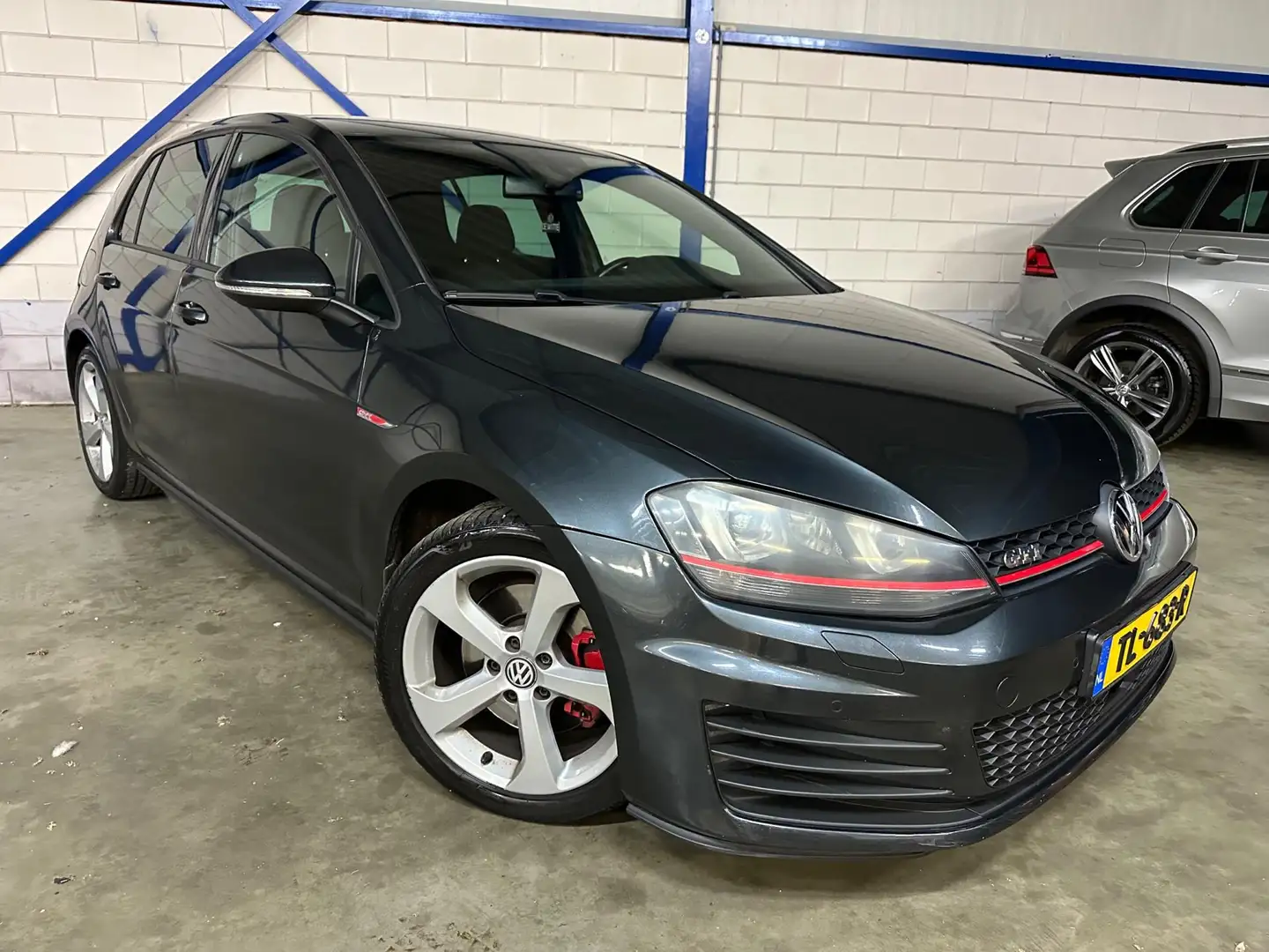 Volkswagen Golf GTI 2.0 TSI 220PK|TREKHAAK Grijs - 2