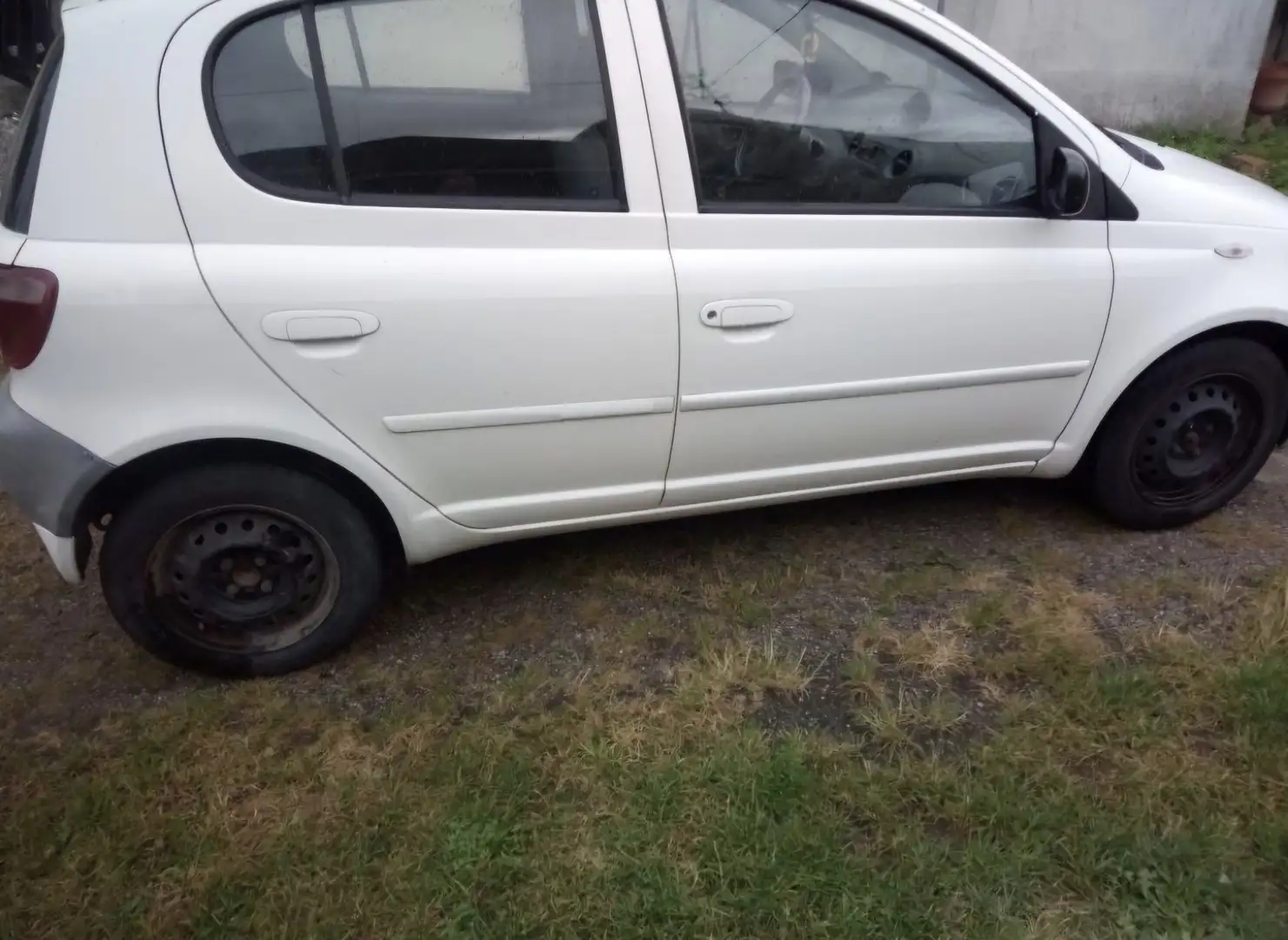 Toyota Yaris 1.0 - 1