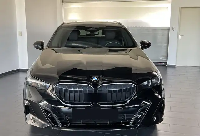 BMW M view 5