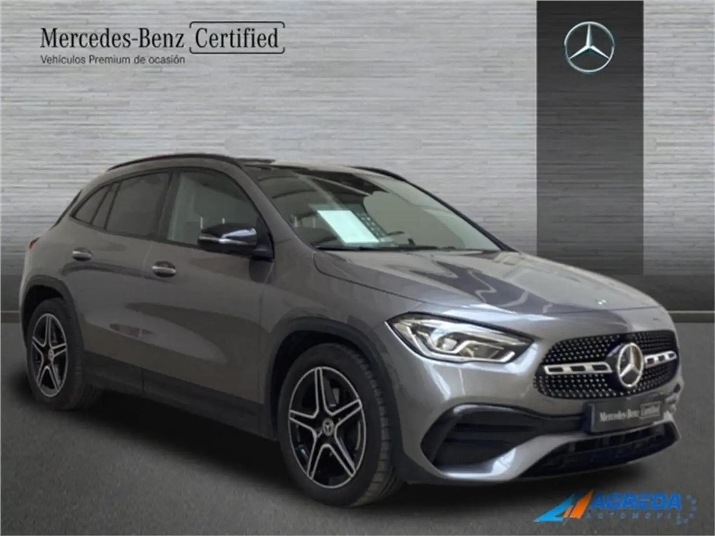 Mercedes-Benz GLA 200 D 4MATIC - 2