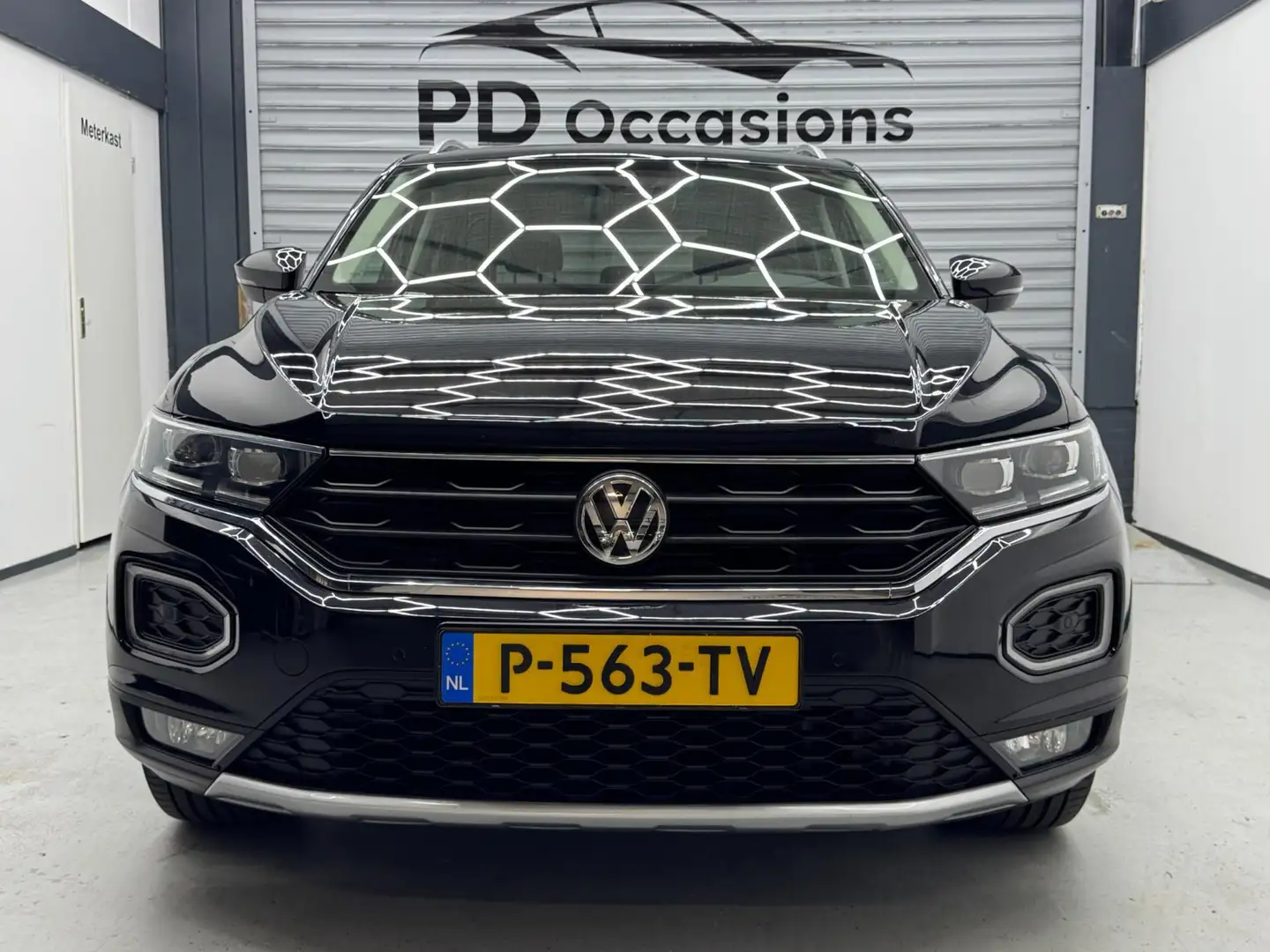 Volkswagen T-Roc 1.5 TSI Style - Camera - ACC - LM Velgen - Clima Zwart - 2
