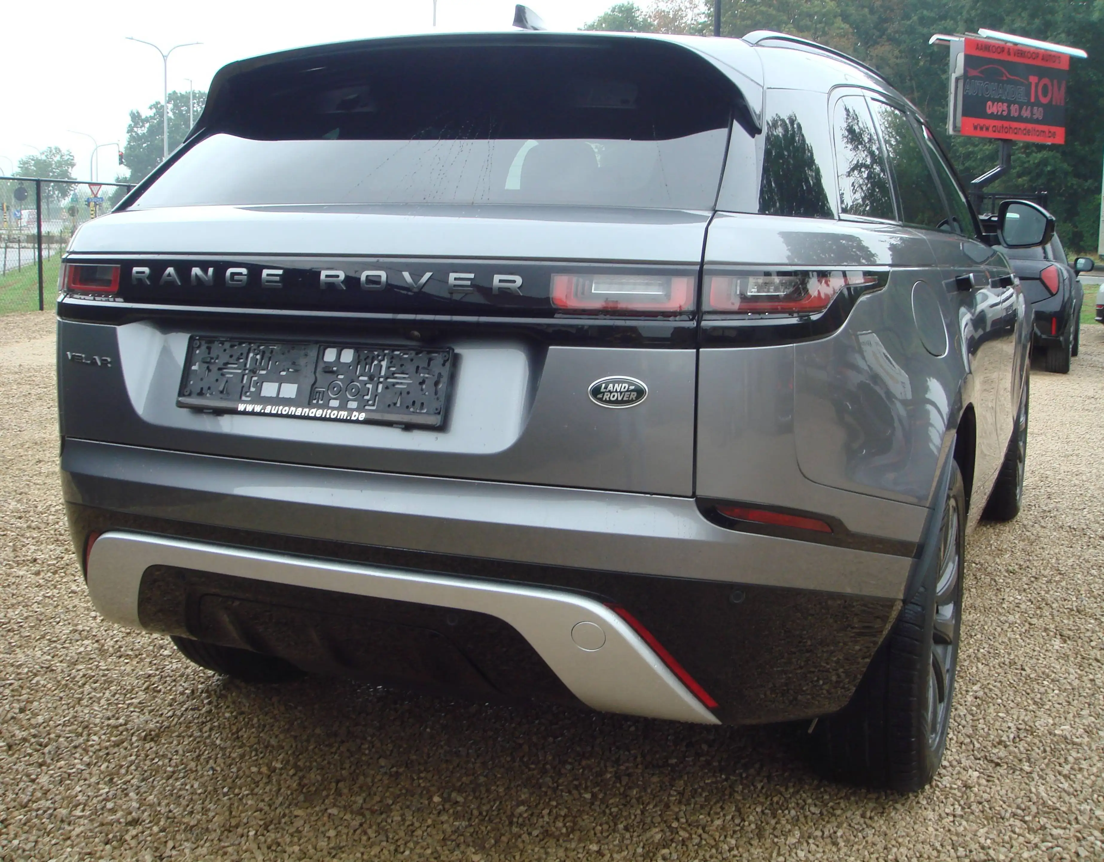 Land Rover Range Rover Velar P250 SE R-DYNAMIC * PANODAK * LEDER * MERIDIA * CAMERA * — photo 3