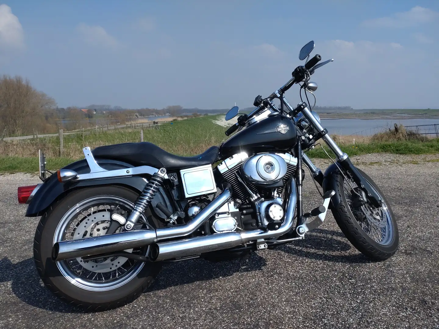 Harley-Davidson Dyna Low Rider 88 FXDL carburateur - 1