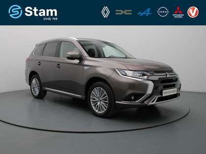 Mitsubishi Outlander 240pk PHEV Intense Automaat Camera | Climate | Cru