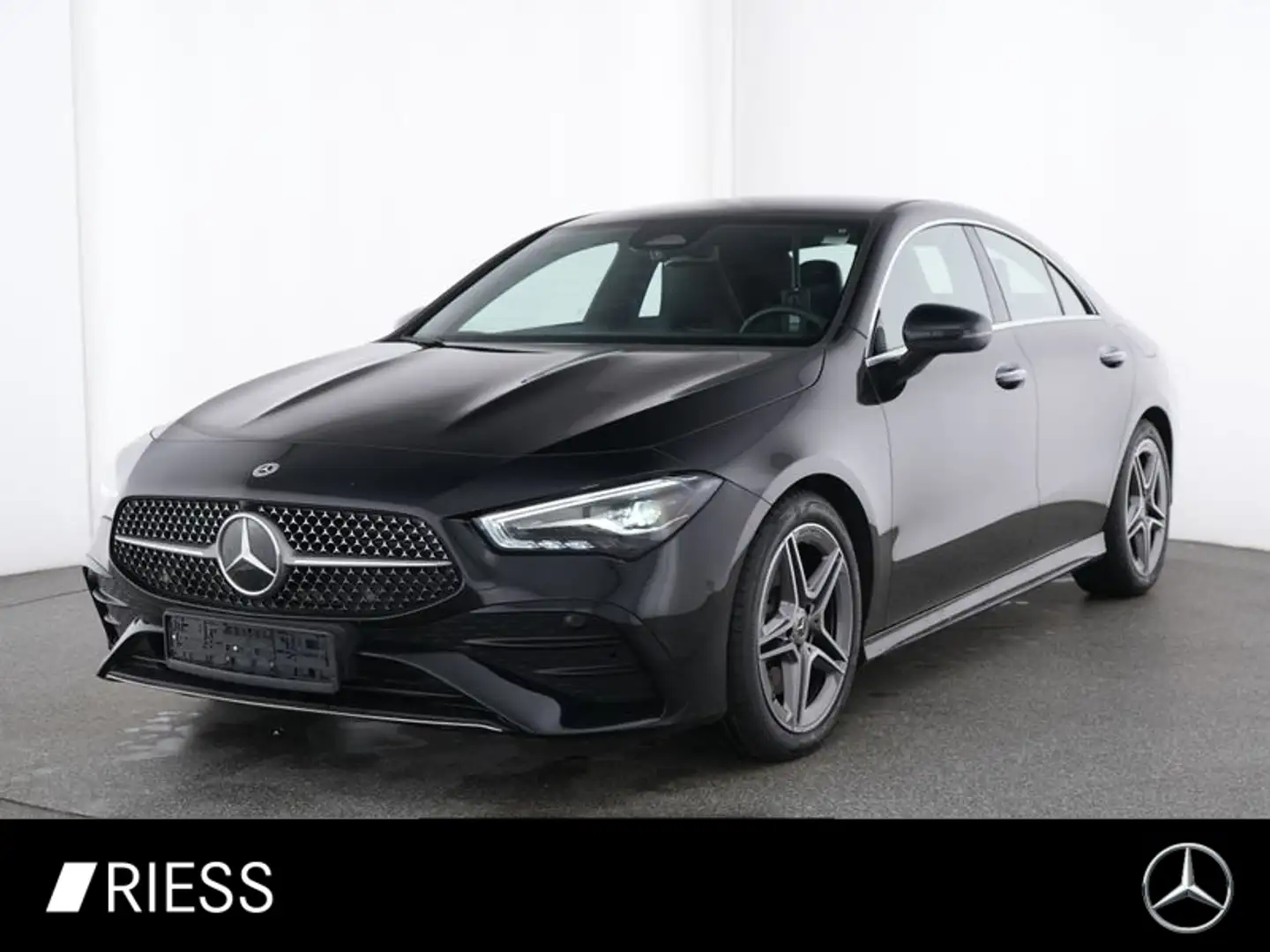 Mercedes-Benz CLA 200 d Coupé W-Paket S-Sitz KeyLess PDC SHZ Negru - 1