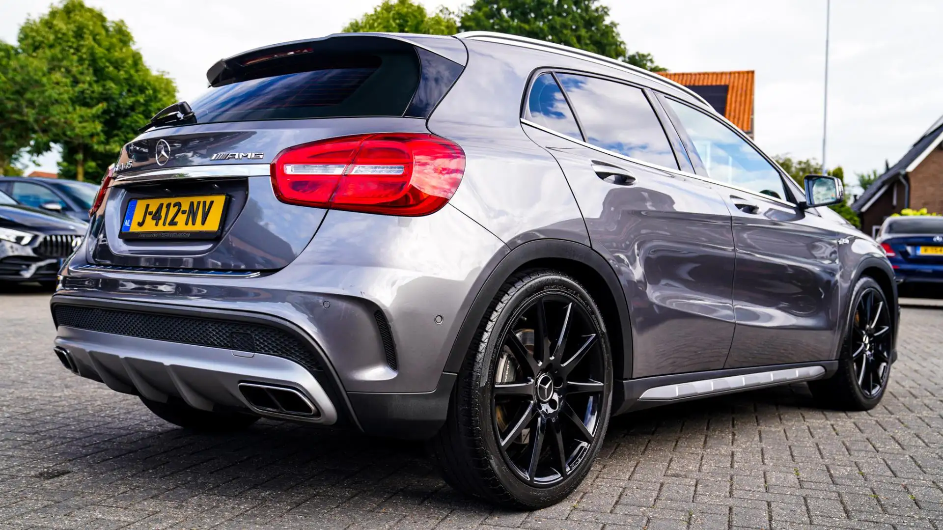Mercedes-Benz GLA 45 AMG 4MATIC | AMG Kuipstoelen | Leder/Alcantara | Stoel Gris - 2