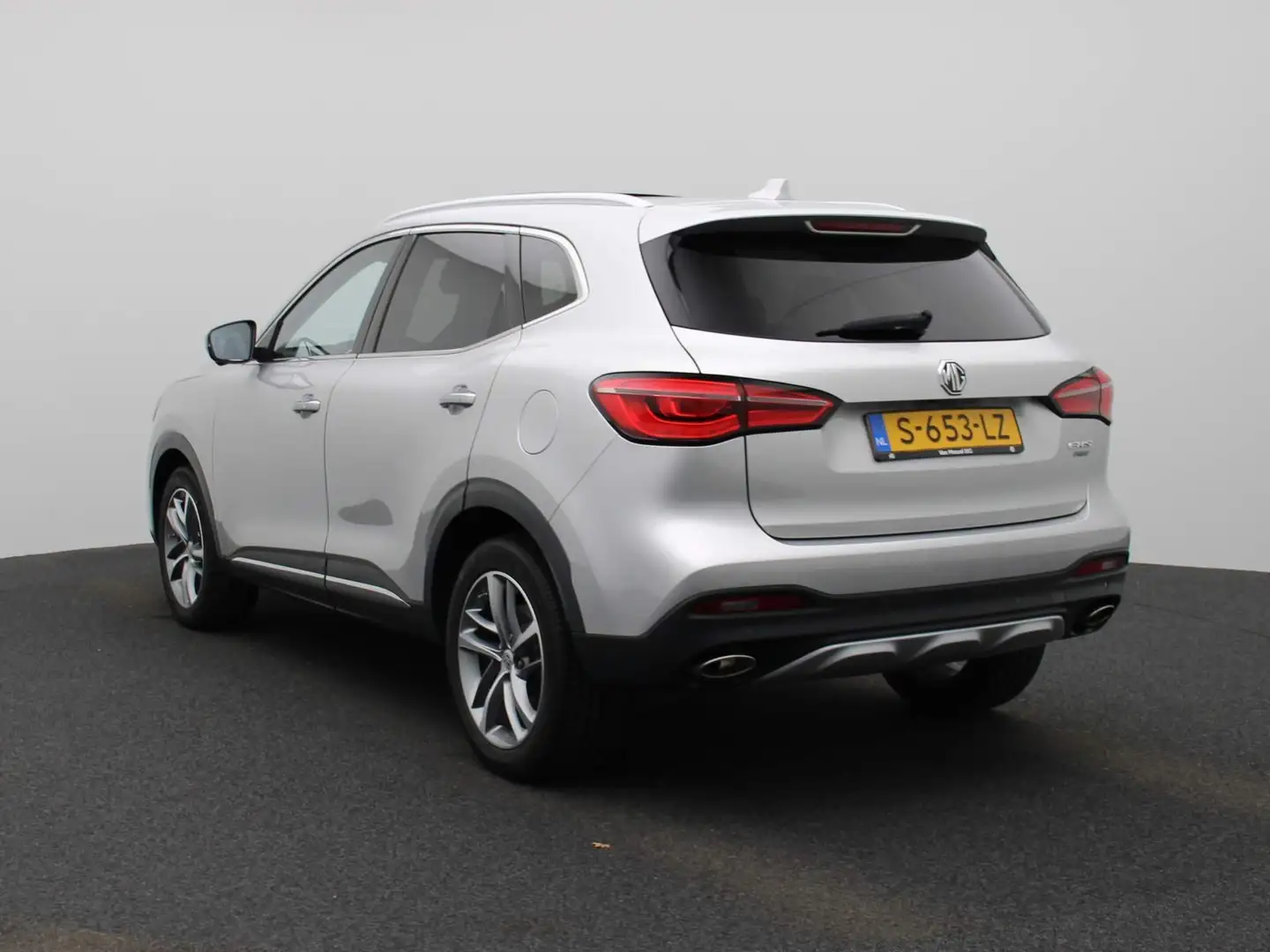 MG EHS 1.5 T-GDI PHEV Aut. Luxury MG EHS 1.5 TGDI Luxury Grijs - 2